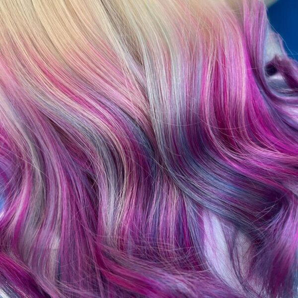 298910363_393212239583787_3549864251321541128_n pink balayage