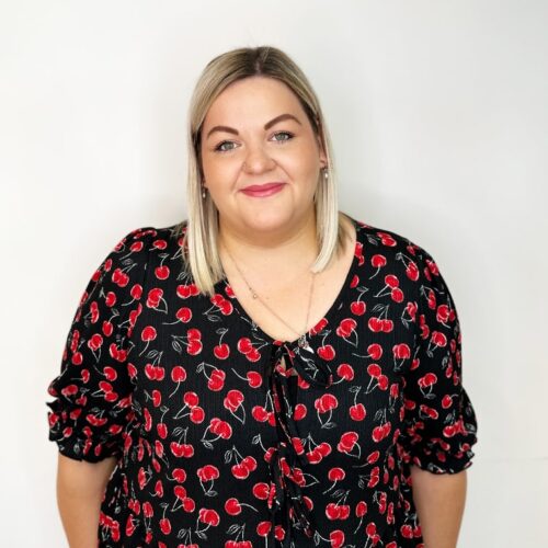 Senior Stylist Chloe Dolby